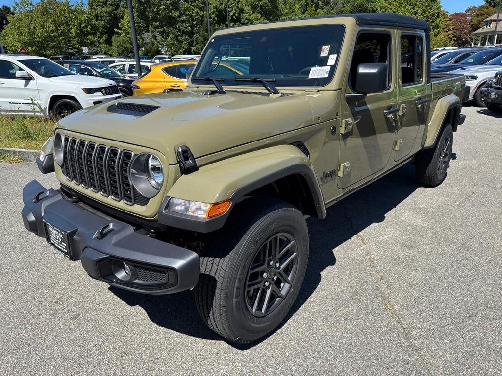 new 2025 Jeep Gladiator car, priced at $43,115
