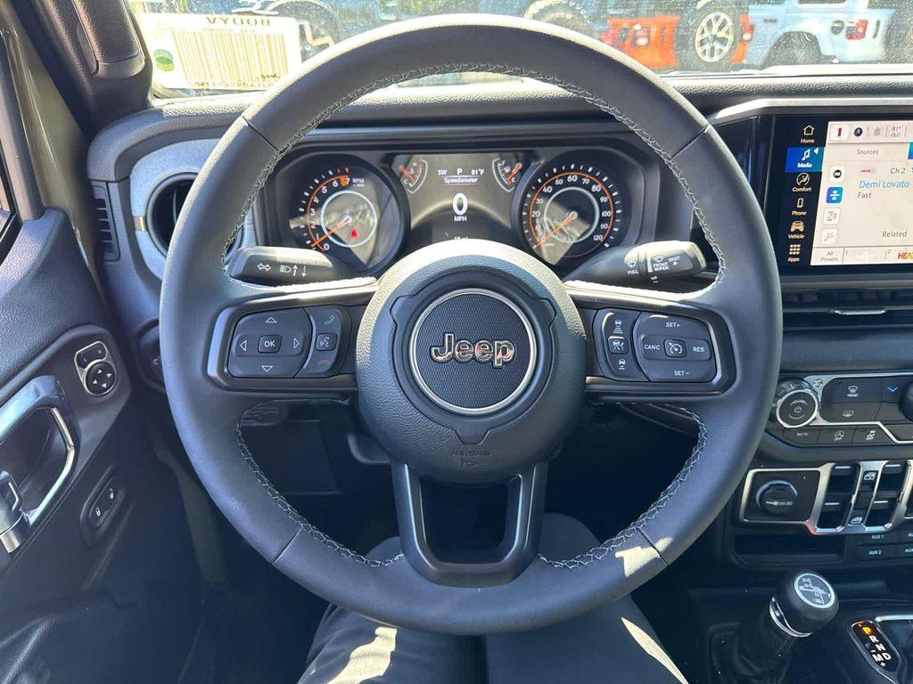 new 2025 Jeep Gladiator car, priced at $43,115