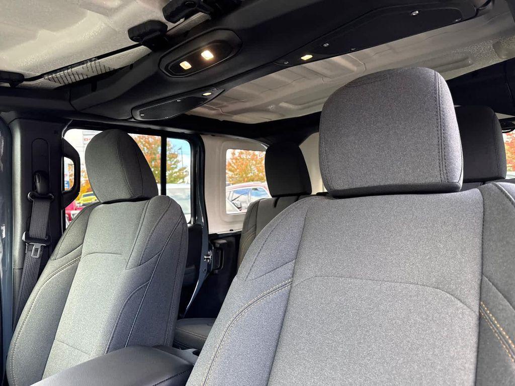 new 2026 Jeep Wrangler car, priced at $49,189