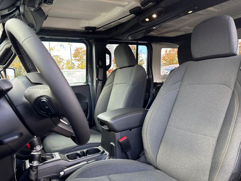 new 2026 Jeep Wrangler car, priced at $49,189