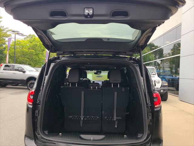 new 2023 Chrysler Pacifica Hybrid car, priced at $62,900