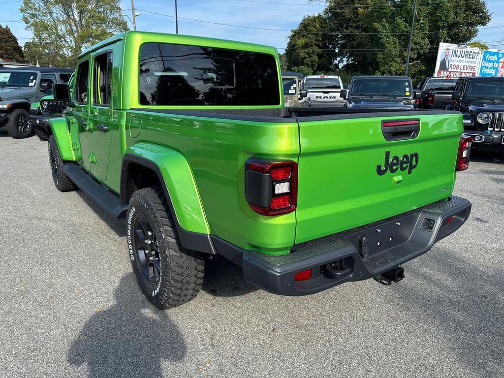 new 2025 Jeep Gladiator car, priced at $47,496