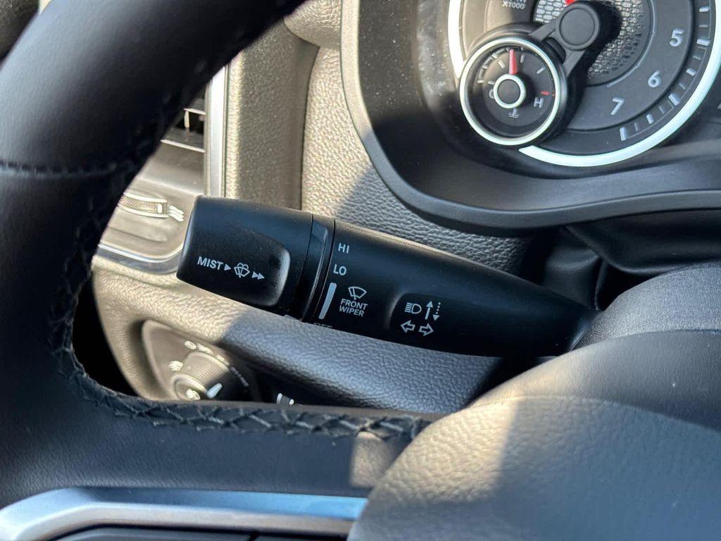 new 2025 Ram 1500 car, priced at $49,682