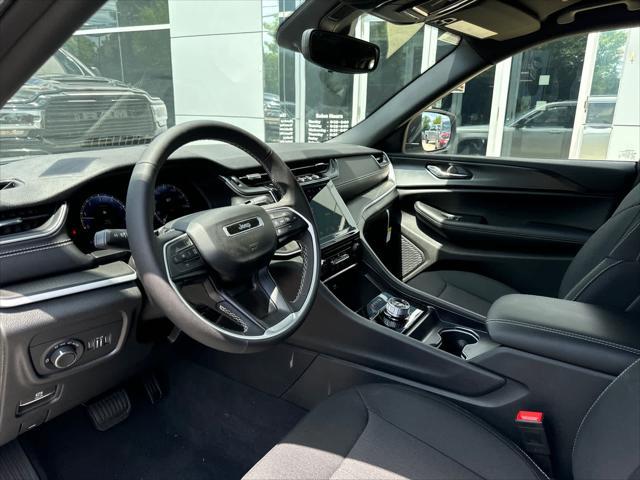new 2024 Jeep Grand Cherokee L car, priced at $33,893