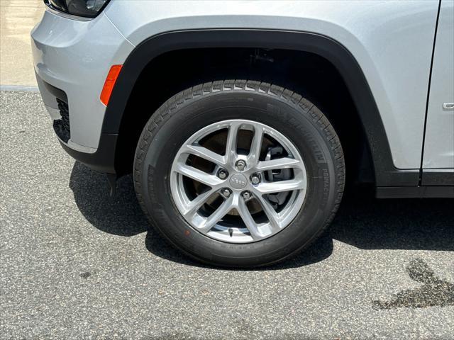 new 2024 Jeep Grand Cherokee L car, priced at $33,893