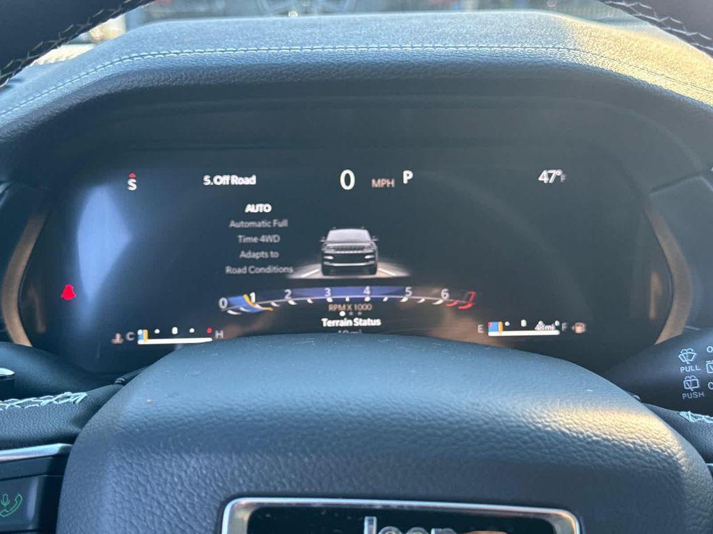 new 2025 Jeep Grand Cherokee car, priced at $44,809