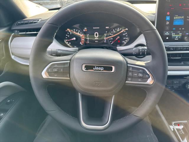 new 2025 Jeep Compass car, priced at $30,654