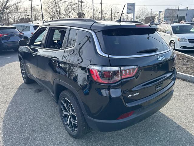 new 2025 Jeep Compass car, priced at $30,654