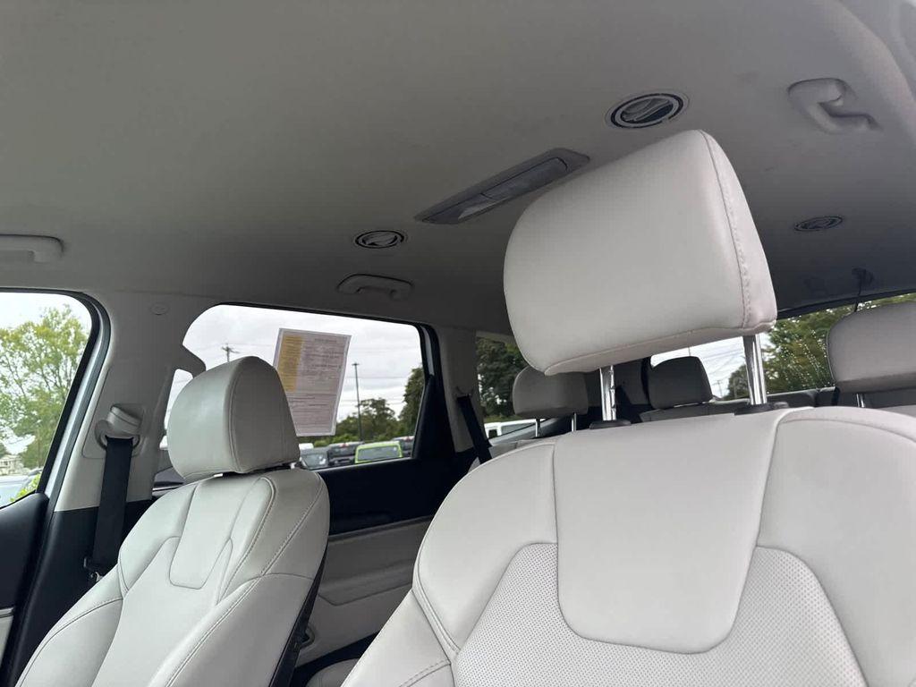 used 2023 Kia Telluride car, priced at $30,500
