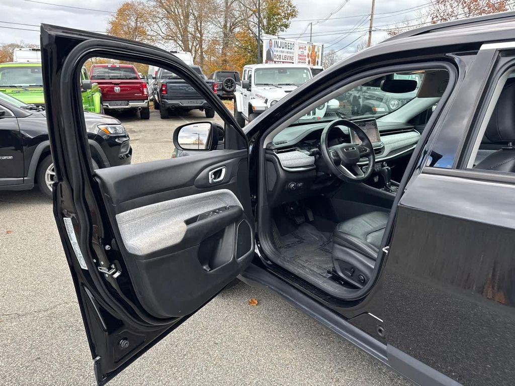 used 2022 Jeep Compass car, priced at $20,900