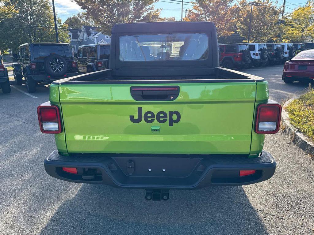 new 2025 Jeep Gladiator car, priced at $37,464