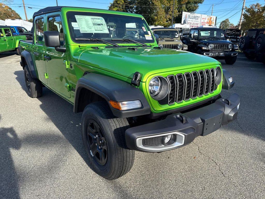 new 2025 Jeep Gladiator car, priced at $37,464