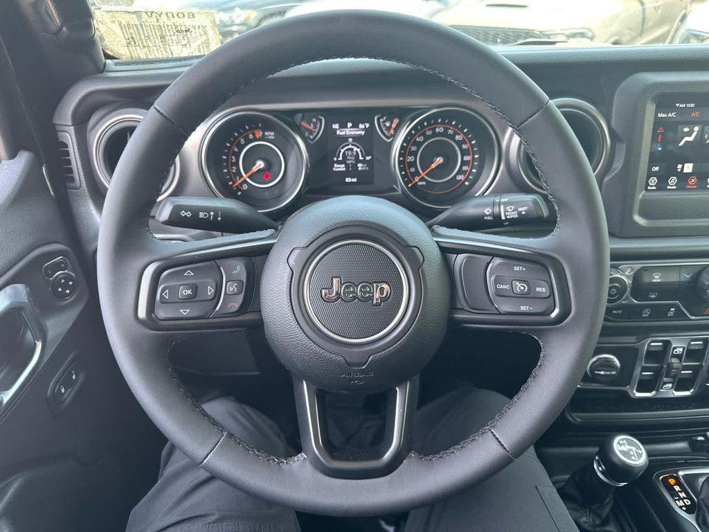 new 2023 Jeep Gladiator car, priced at $38,271