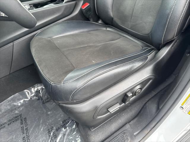 used 2023 Jeep Grand Cherokee L car, priced at $32,800