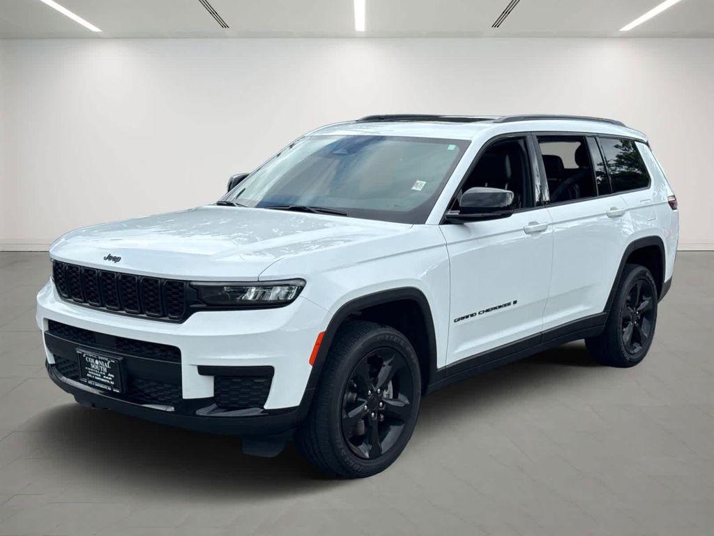 used 2023 Jeep Grand Cherokee L car, priced at $32,300