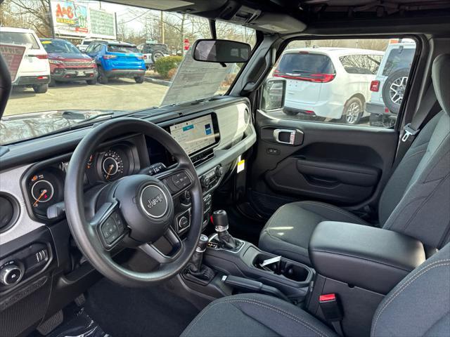 new 2025 Jeep Wrangler car, priced at $35,165