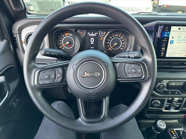 new 2025 Jeep Wrangler car, priced at $35,165