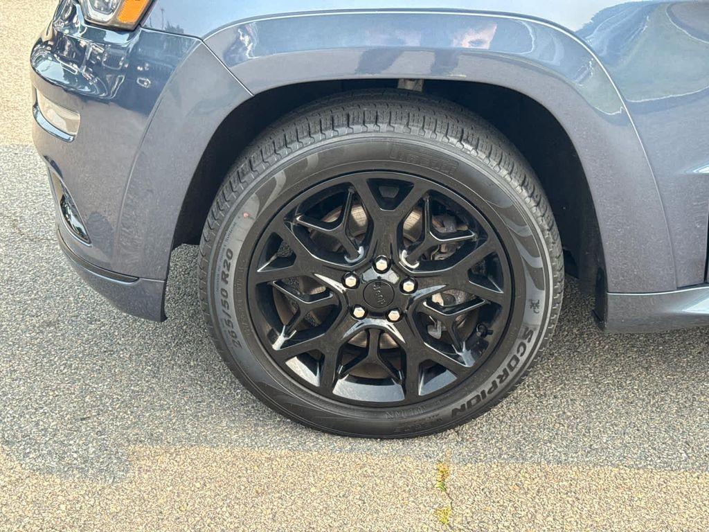 used 2021 Jeep Grand Cherokee car, priced at $32,900