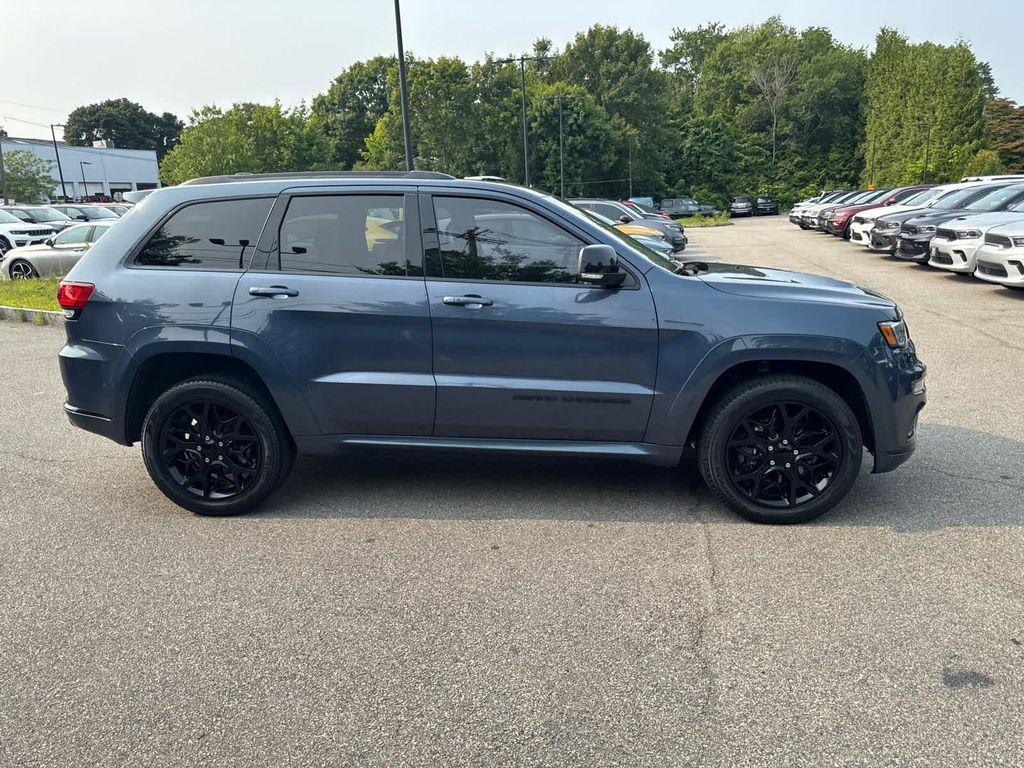 used 2021 Jeep Grand Cherokee car, priced at $32,900