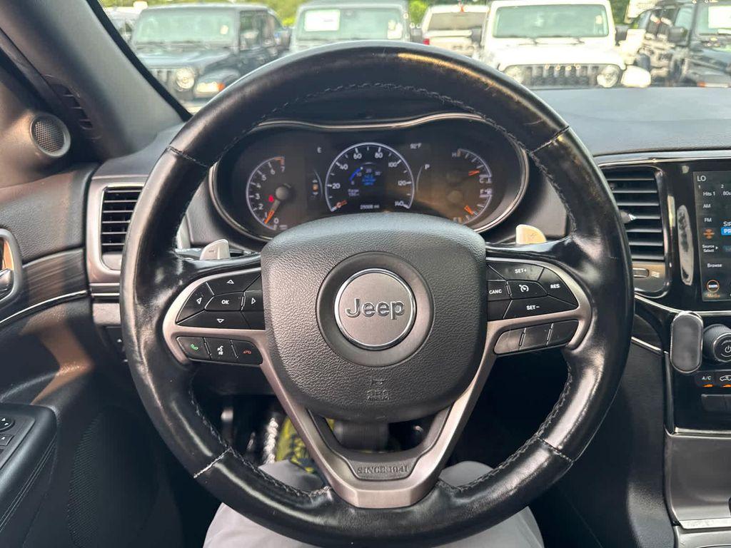 used 2021 Jeep Grand Cherokee car, priced at $32,900