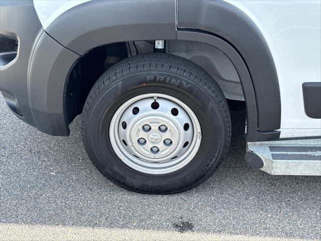 used 2023 Ram ProMaster 2500 car, priced at $29,715