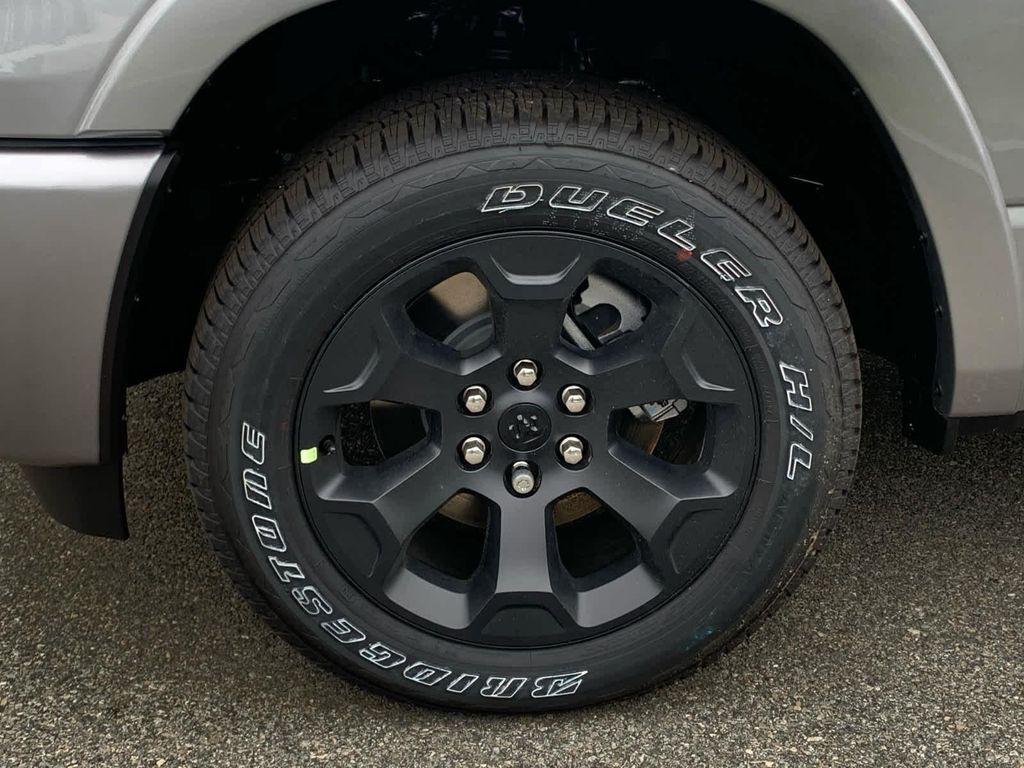 new 2025 Ram 1500 car, priced at $53,471