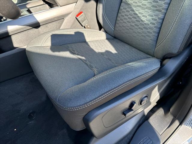 new 2025 Ram 1500 car, priced at $52,184