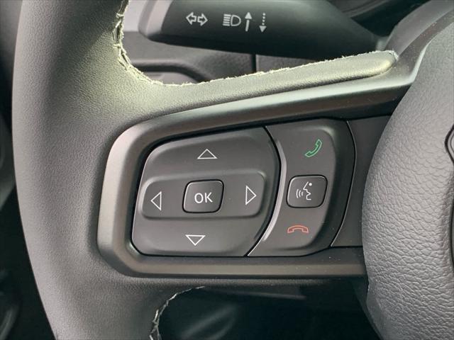 new 2025 Jeep Gladiator car, priced at $40,263