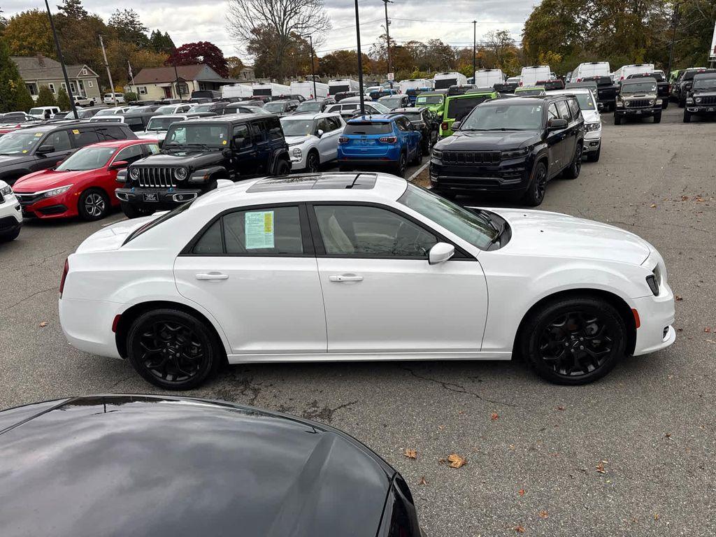 used 2022 Chrysler 300 car, priced at $27,900