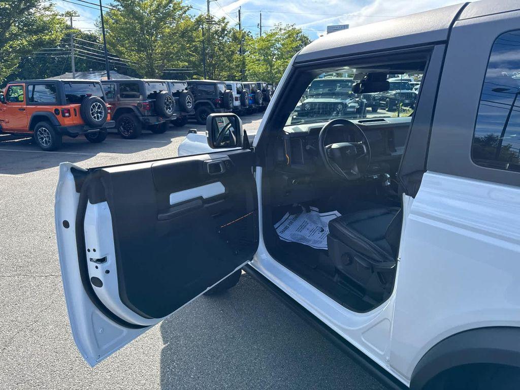 used 2024 Ford Bronco car, priced at $49,400