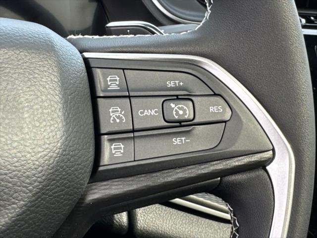 new 2025 Jeep Grand Cherokee car, priced at $39,530