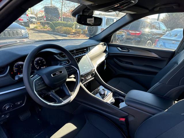 new 2024 Jeep Grand Cherokee L car, priced at $34,202