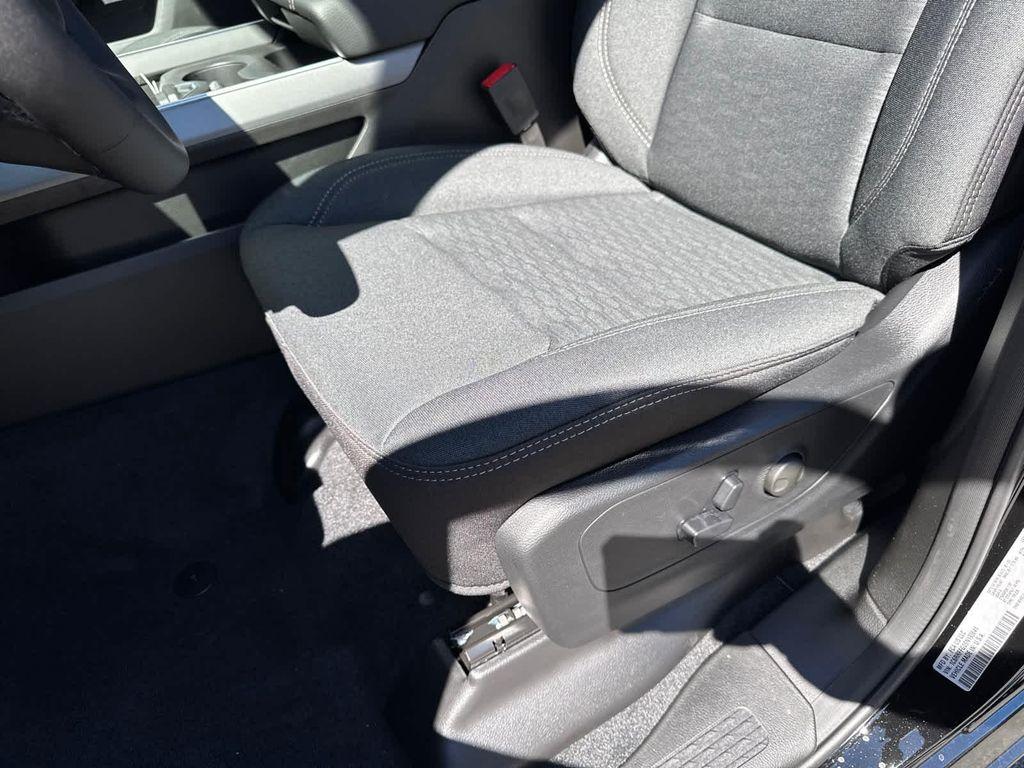 new 2025 Ram 1500 car, priced at $50,044
