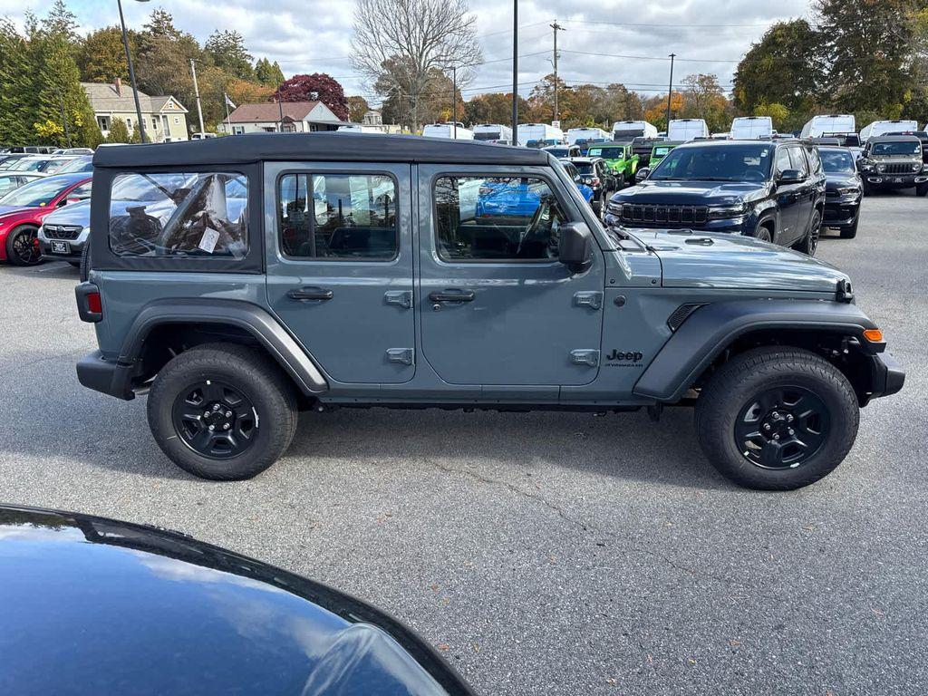new 2026 Jeep Wrangler car, priced at $43,044