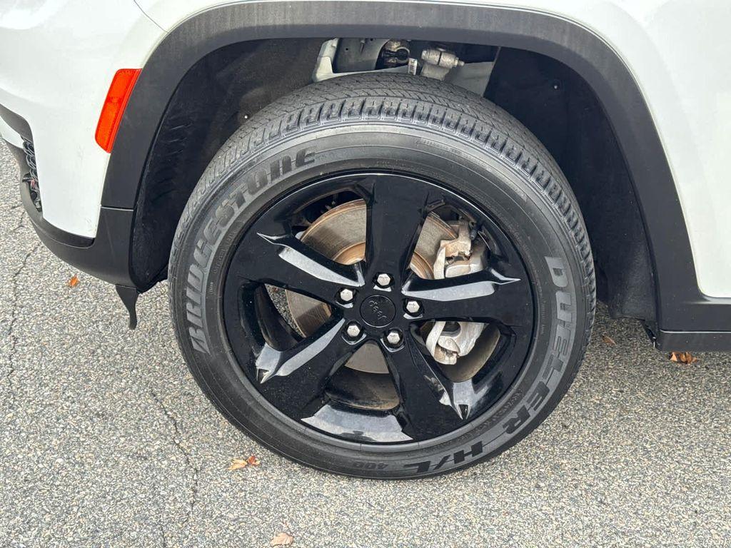 used 2022 Jeep Grand Cherokee L car, priced at $31,300