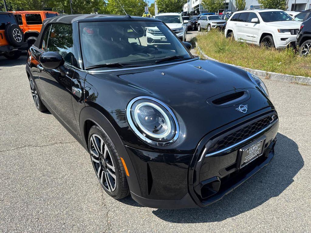 used 2022 MINI Convertible car, priced at $27,200