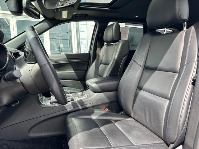 used 2022 Jeep Grand Cherokee car, priced at $26,900