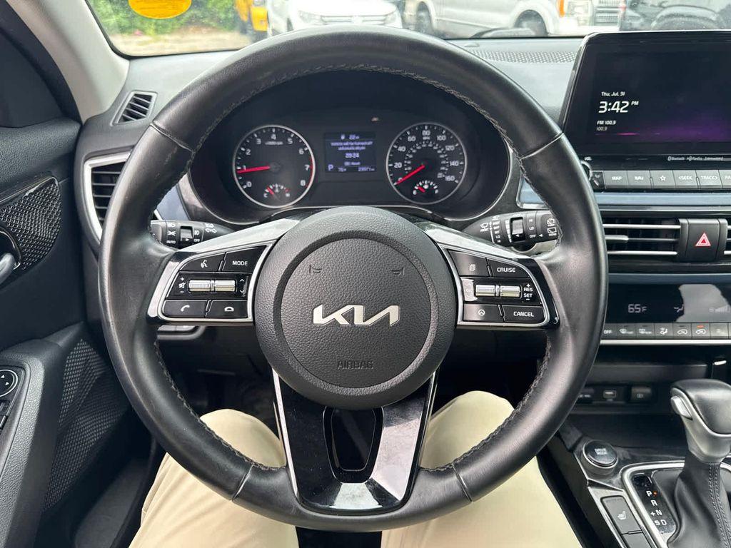 used 2023 Kia Seltos car, priced at $20,400