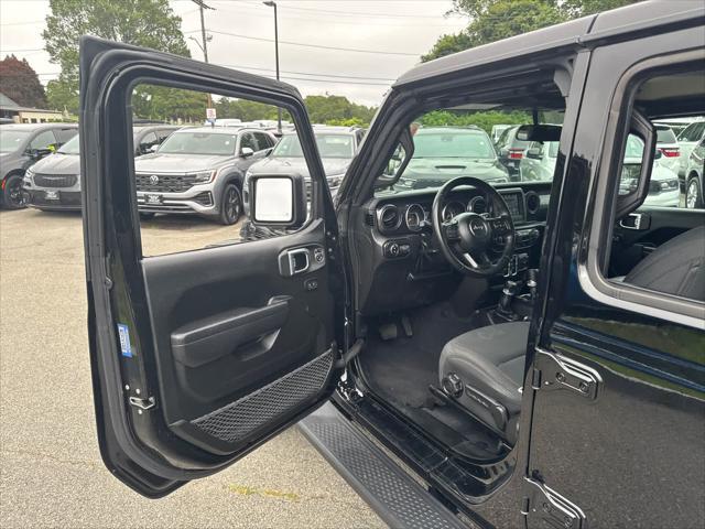 used 2022 Jeep Gladiator car, priced at $32,500