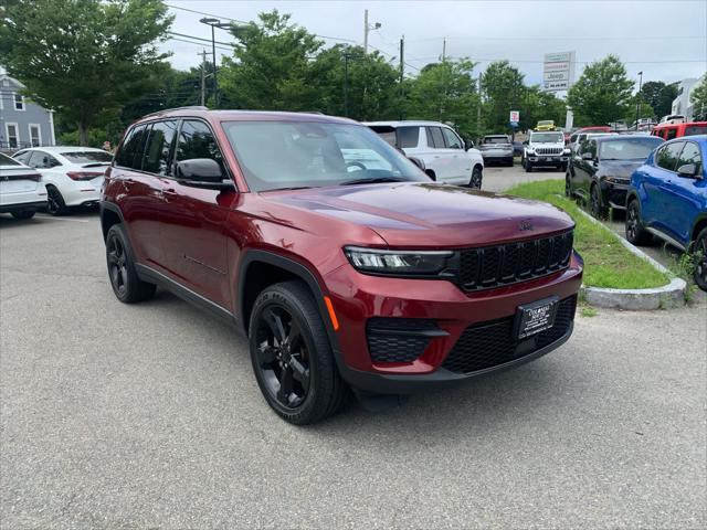 used 2022 Jeep Grand Cherokee car, priced at $32,300