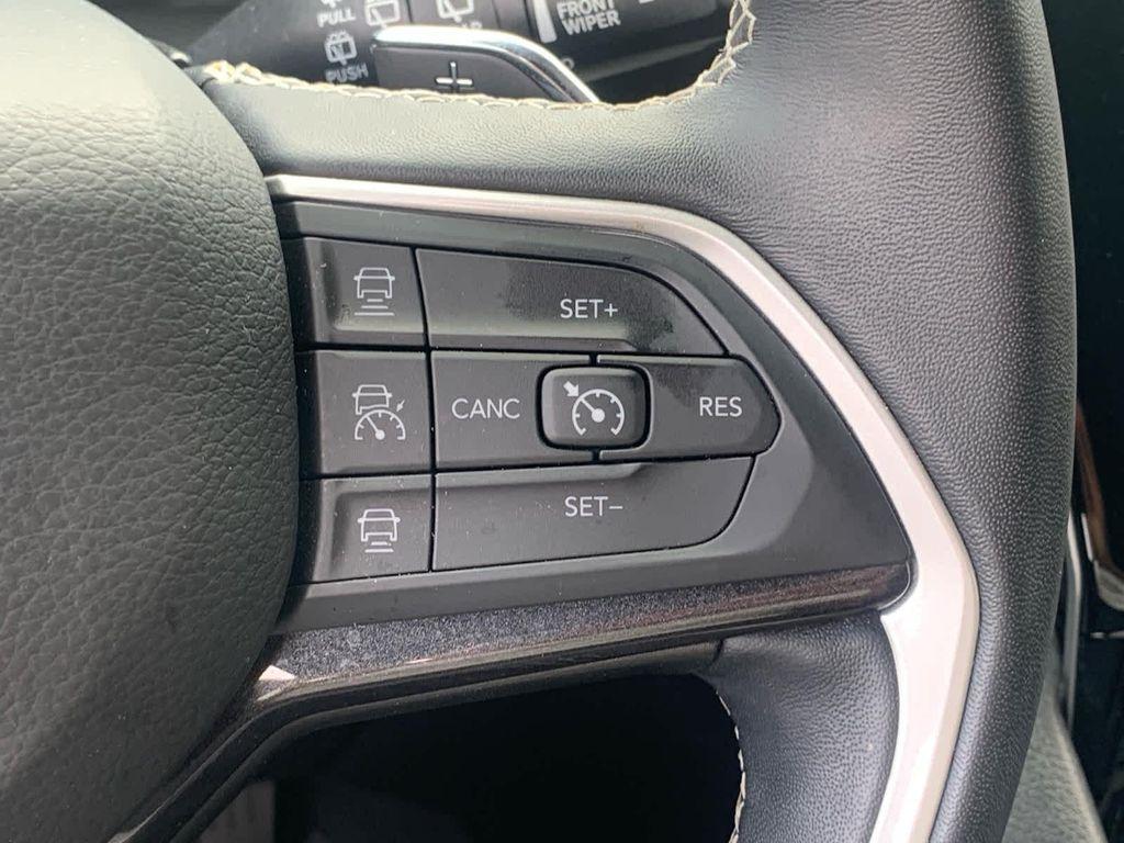 used 2022 Jeep Grand Cherokee car, priced at $30,900