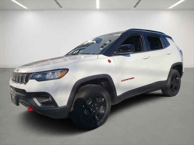new 2024 Jeep Compass car, priced at $37,578