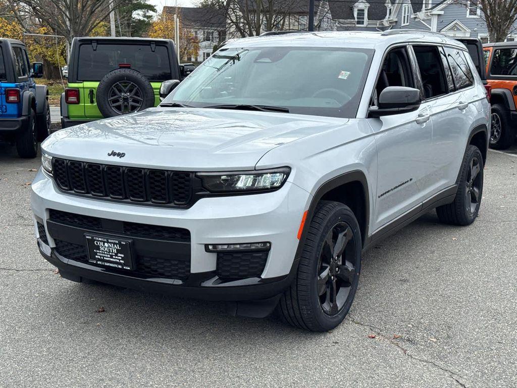 used 2023 Jeep Grand Cherokee L car, priced at $29,900