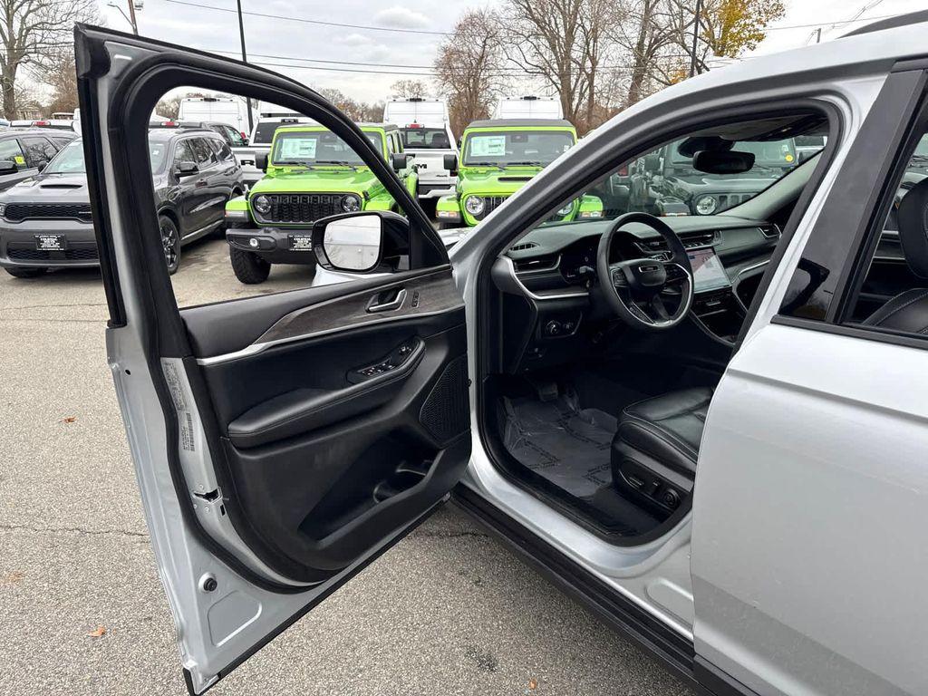 used 2023 Jeep Grand Cherokee L car, priced at $29,900