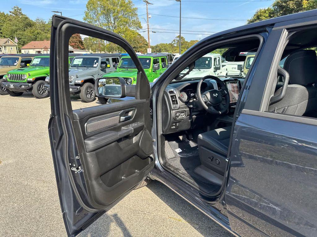 new 2025 Ram 1500 car, priced at $49,682