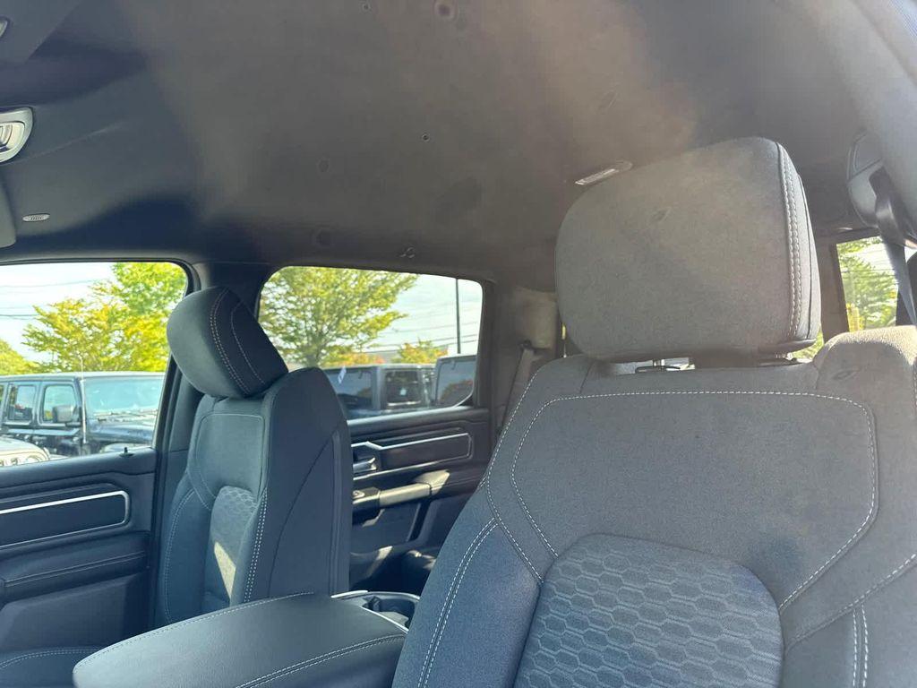 new 2025 Ram 1500 car, priced at $49,682