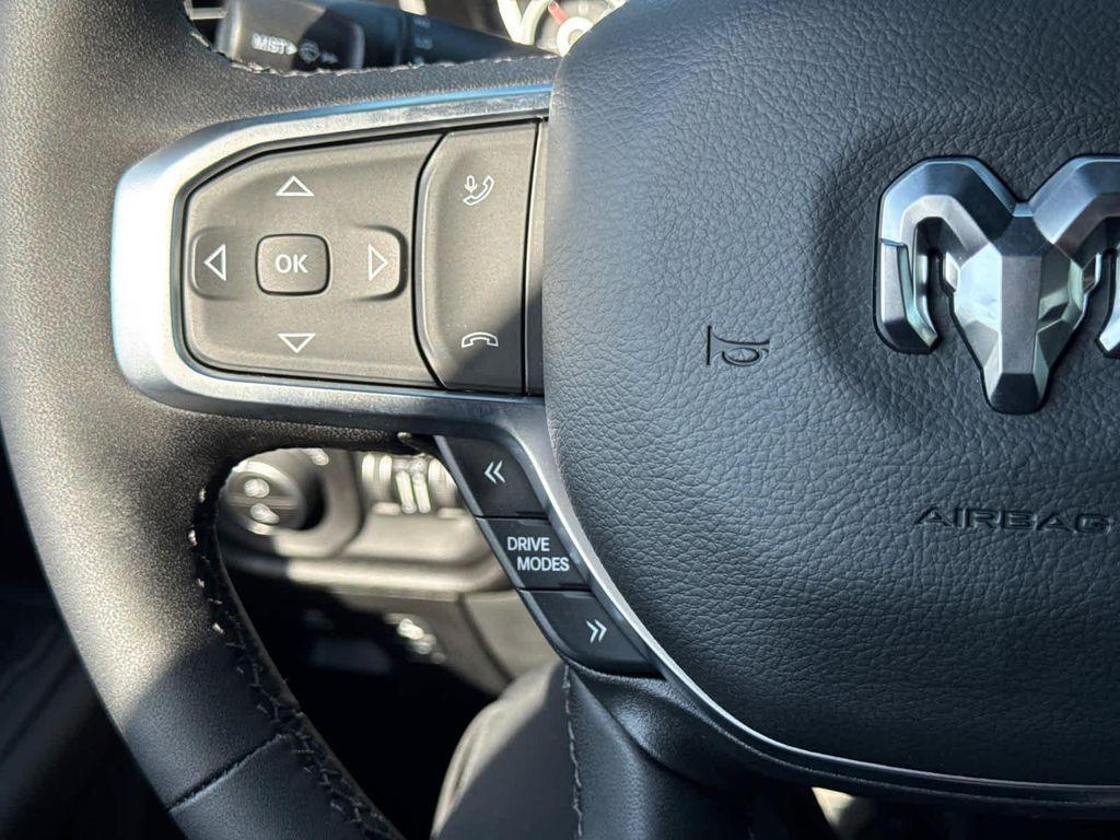 new 2025 Ram 1500 car, priced at $49,682