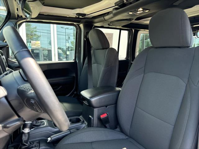used 2021 Jeep Wrangler Unlimited car, priced at $31,900