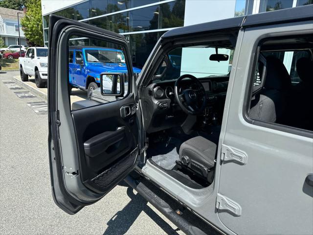 used 2021 Jeep Wrangler Unlimited car, priced at $31,900