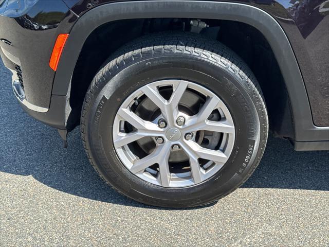 used 2022 Jeep Grand Cherokee L car, priced at $31,900